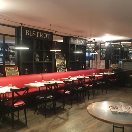 Hotel Restaurant Cousseau بارينتس إن بورن المظهر الخارجي الصورة